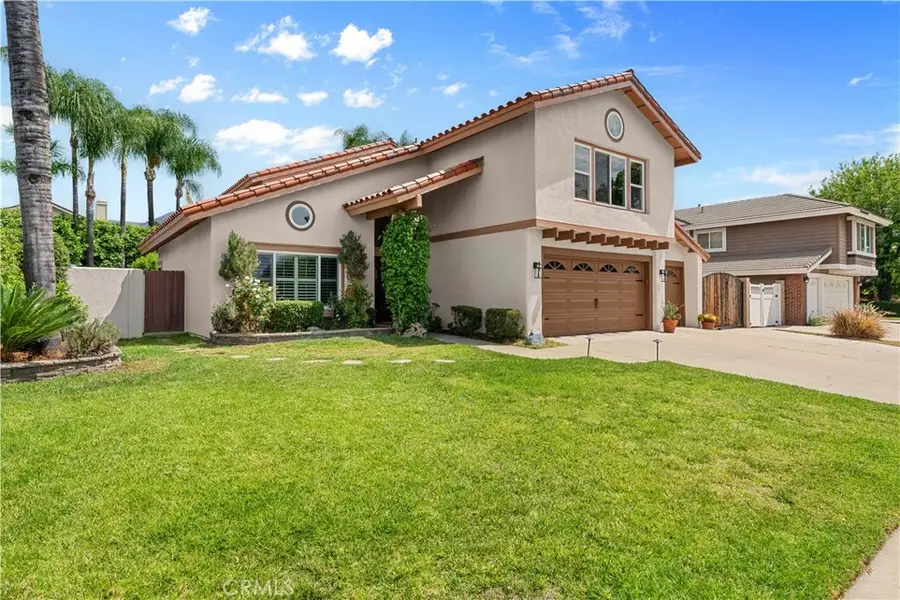 943 W 14th Street, Upland, CA 91786 - #2