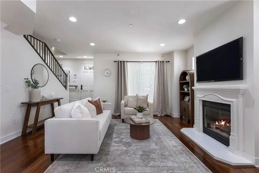 6300 Honolulu #207, La Crescenta, CA 91214 - #3