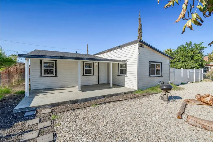 415 N Santa Fe, Hemet, CA 92543 - #2