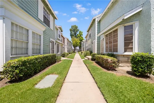 5640 Riverside Drive #32, Chino, CA 91710