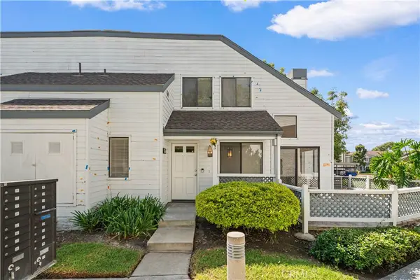97 Fallingstar #56, Irvine, CA 92614