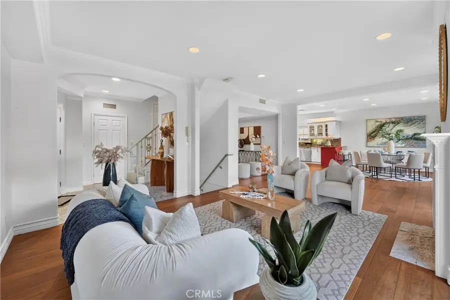 1820 Holmby Ave #1, Los Angeles, CA 90025 - #3