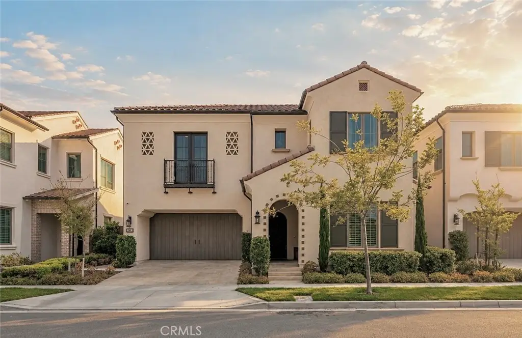 128 Roscomare, Irvine, CA 92602 - #1