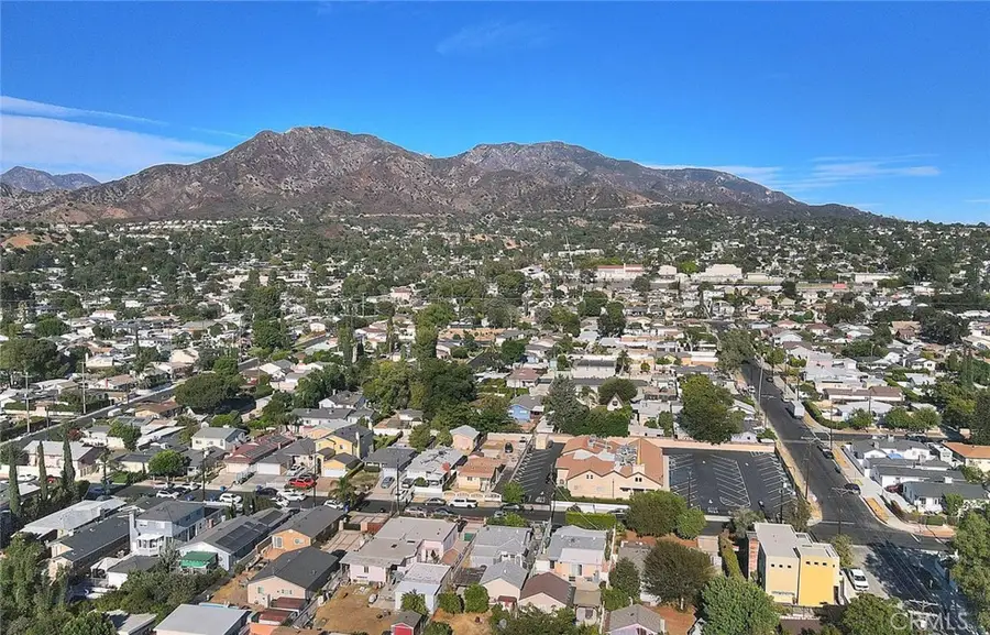 10610 Woodward, Sunland, CA 91040 - #3