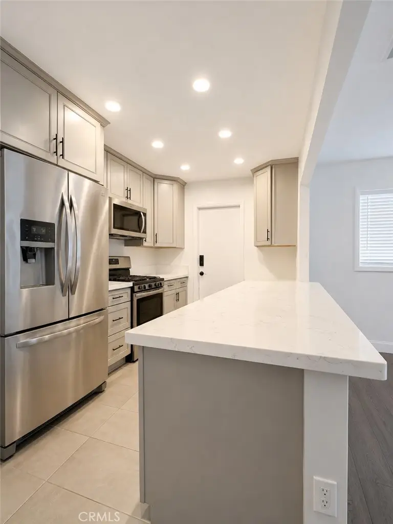 4809 Beverly Court, Riverside, CA 92506 - #3