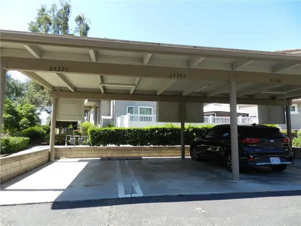 24393 Hillsdale #18, Laguna Hills, CA 92653