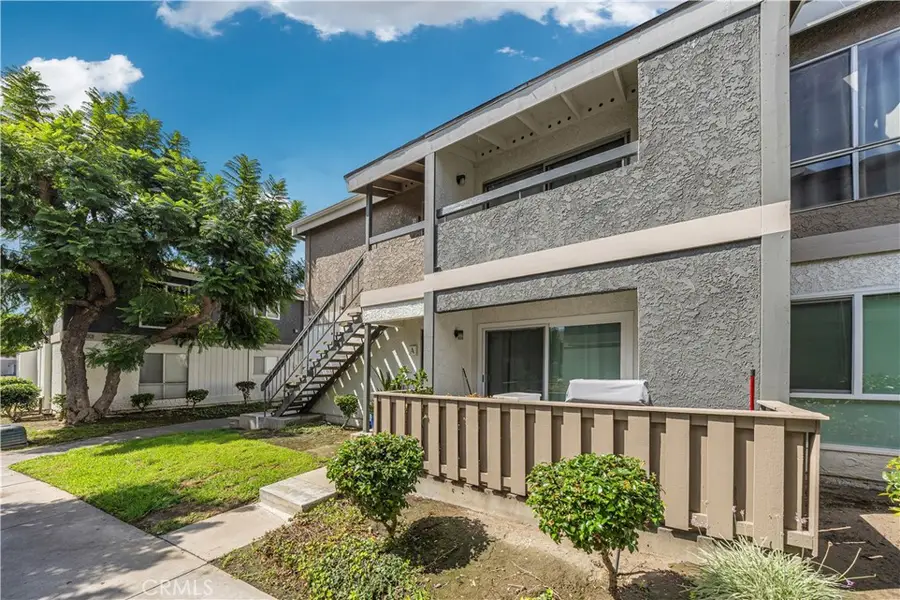 2801 S Fairview St #B, Santa Ana, CA 92704 - #3