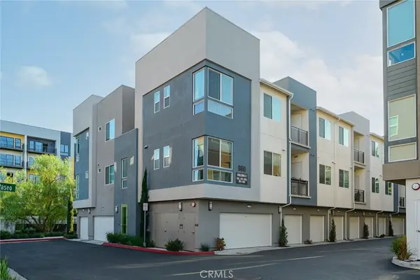 960 N Tangent Privado #303, Ontario, CA 91764
