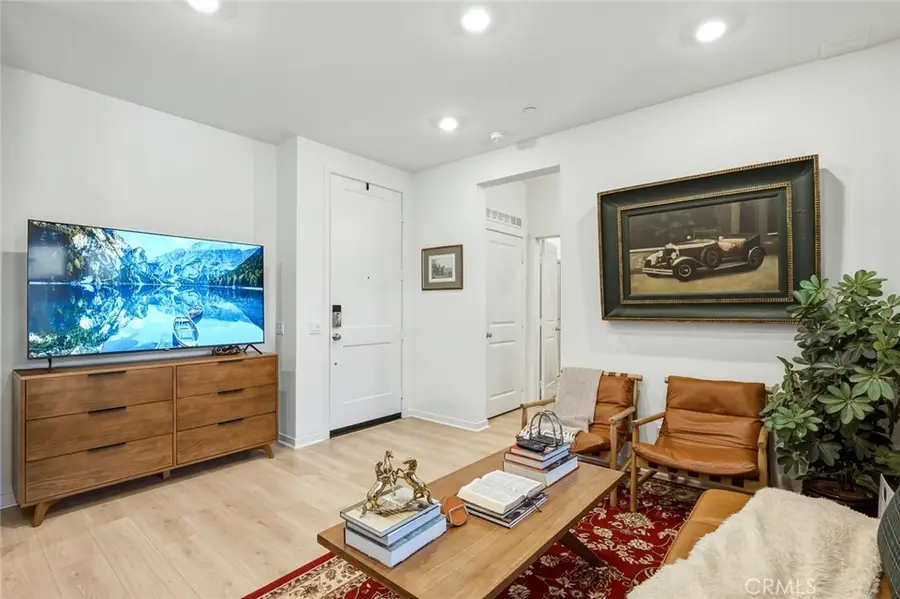 960 N Tangent Privado #303, Ontario, CA 91764 - #3