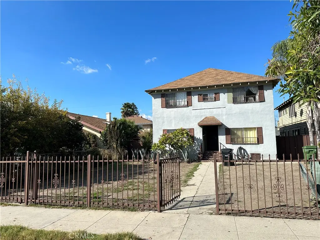 3213 Huron, Los Angeles, CA 90065 - #1