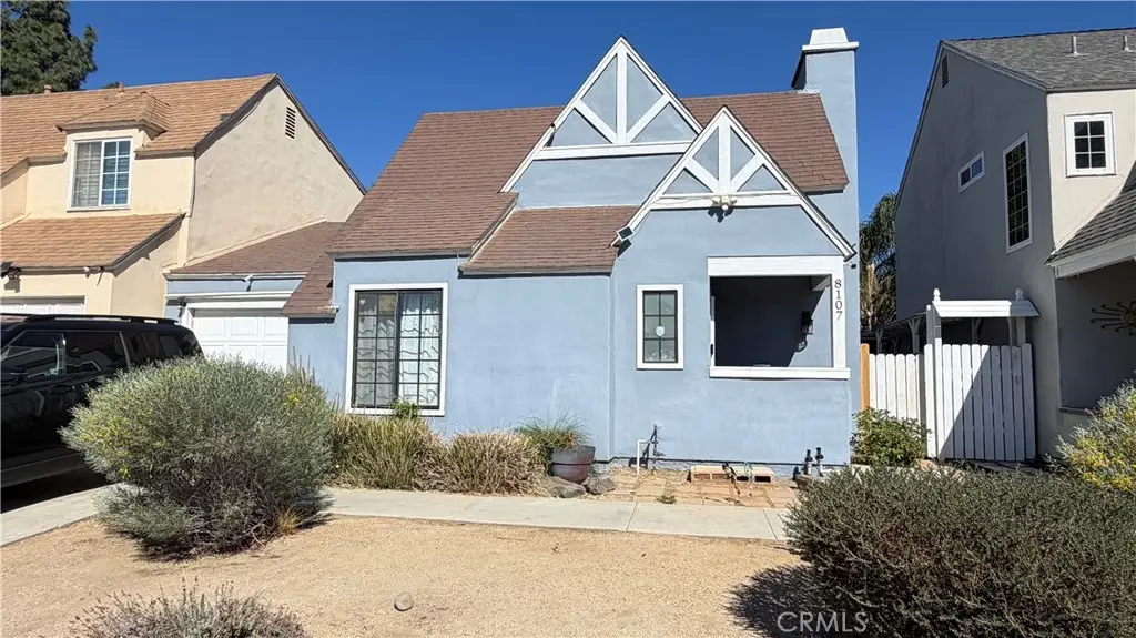8107 Linares, Riverside, CA 92509 - #1