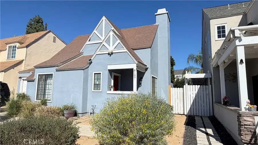 8107 Linares, Riverside, CA 92509 - #2