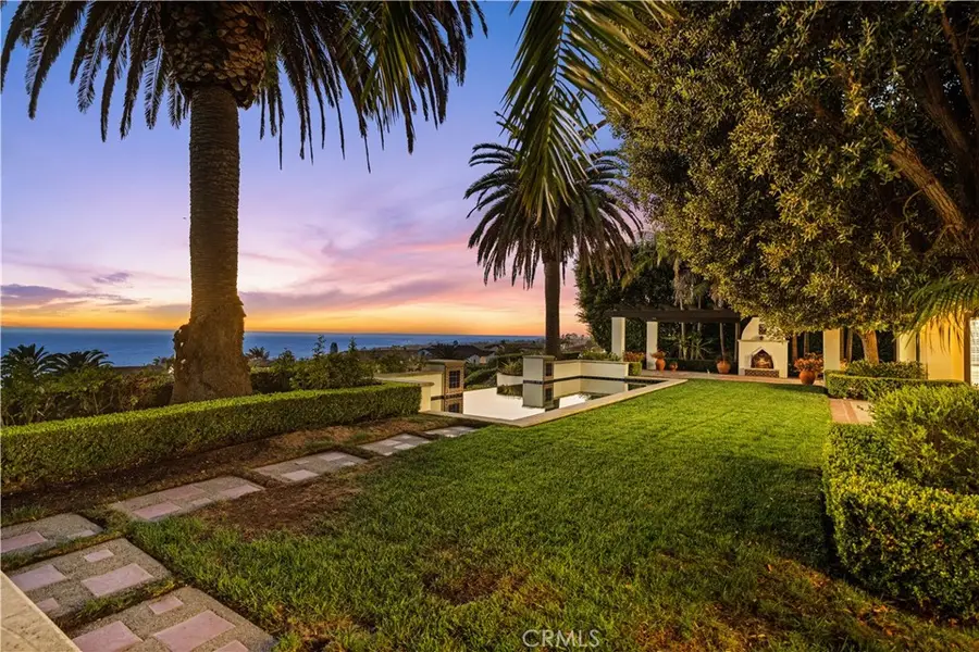 24 Scenic Bluff, Newport Coast, CA 92657 - #2