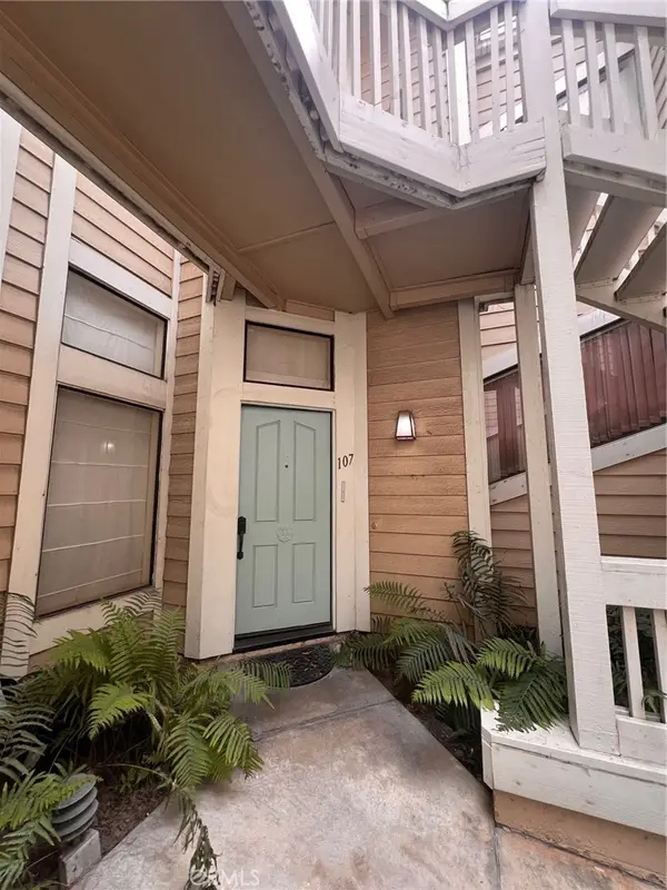4900 Grand #107, Covina, CA 91724