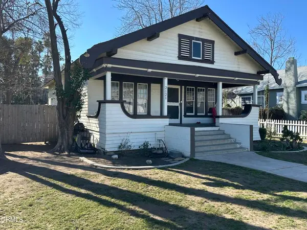 2121 Park Way, Bakersfield, CA 93304