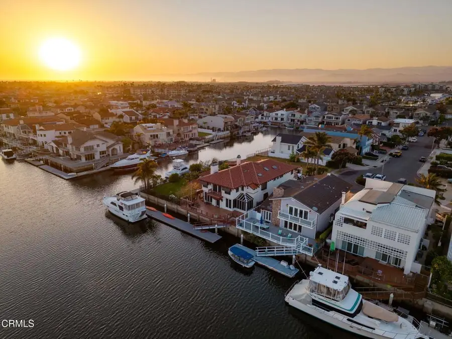 2141 Napoli Drive, Oxnard, CA 93035 - Image #2