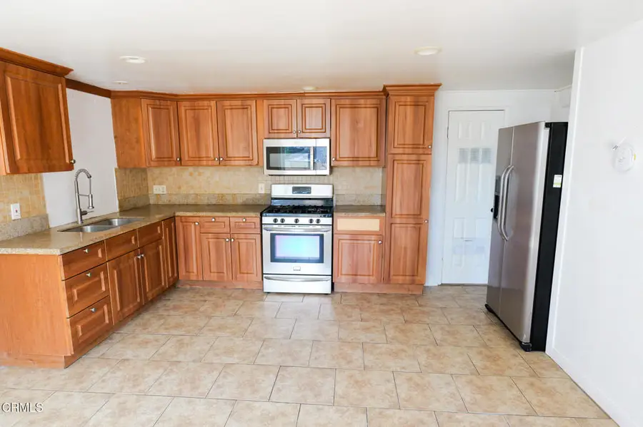 1009 S G Street, Oxnard, CA 93030 - #2