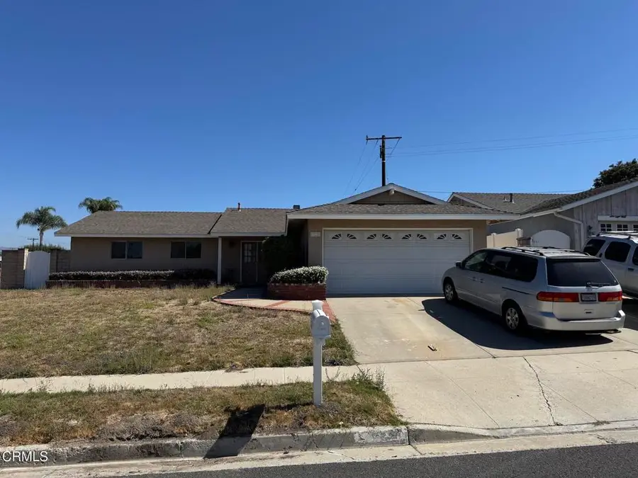 952 Moffat Circle, Simi Valley, CA 93065 - Image #2