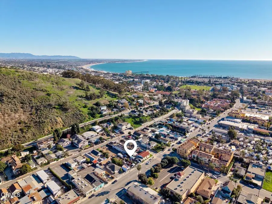 320 N Ventura Avenue, San Buenaventura Ventura, CA 93001 - Image #3