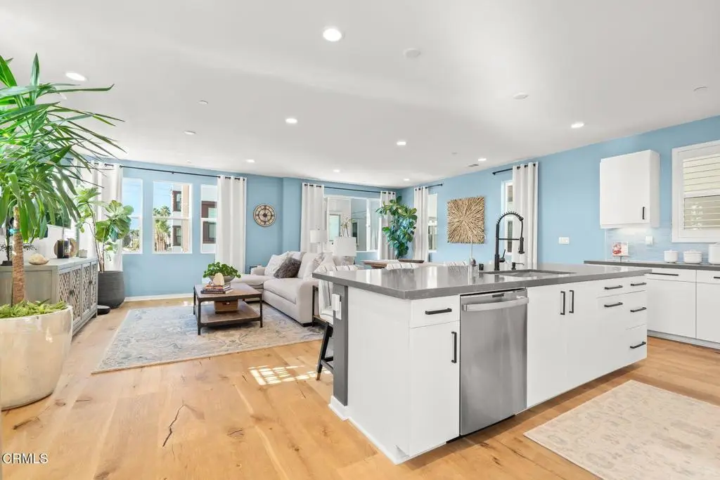 1095 Canal Street, Oxnard, CA 93035 - #1