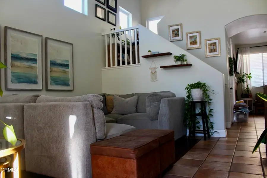 902 Paseo Brisas Lindas, Oxnard, CA 93030 - Image #2