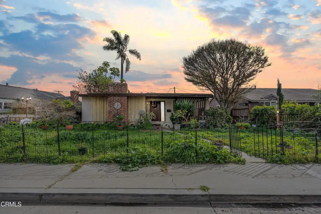 462 N M Street, Oxnard, CA 93030 - #1