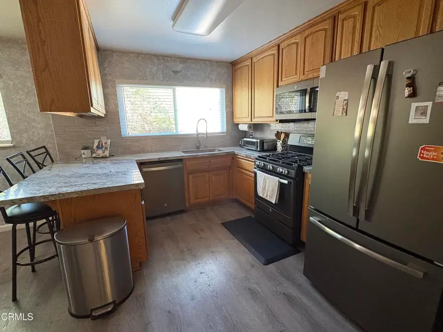 554 W Ave J-11, Lancaster, CA 93534 - #2