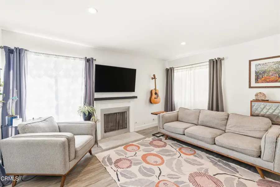 1424 San Simeon Court #4, San Buenaventura Ventura, CA 93003 - #3