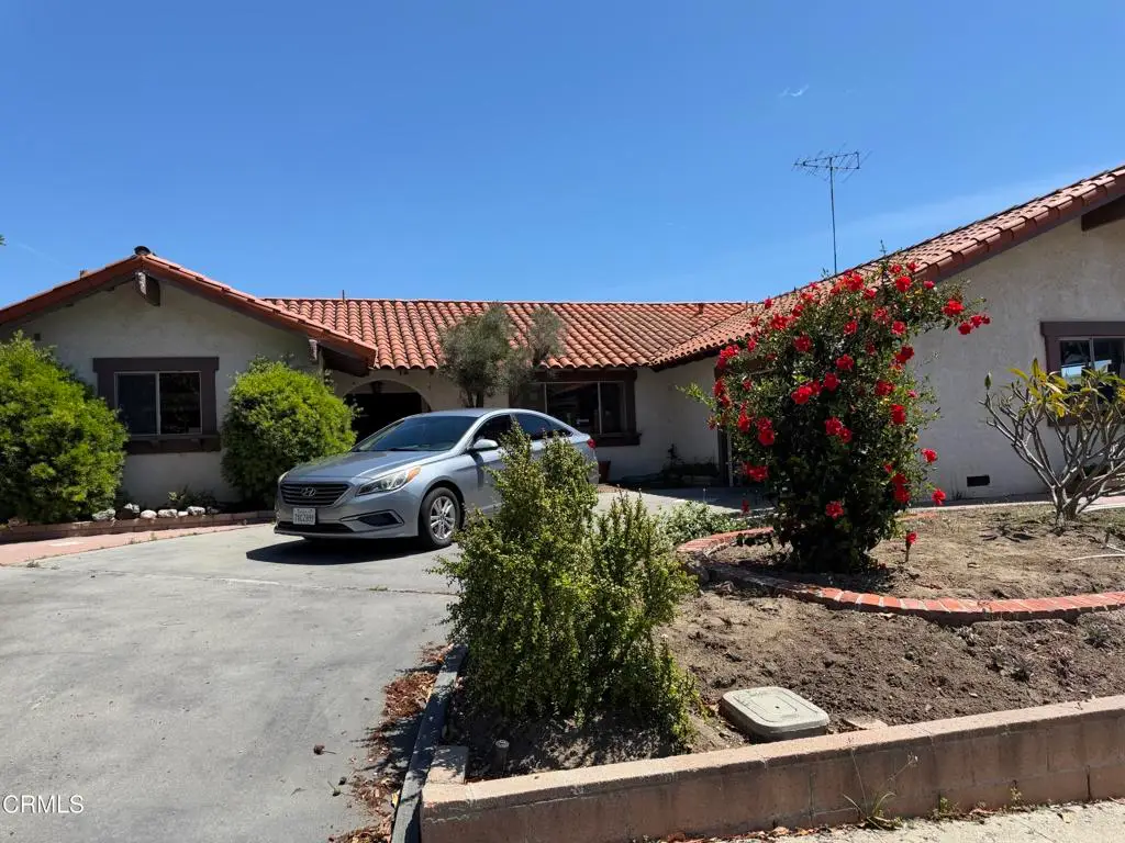 557 Munger Drive, Santa Paula, CA 93060 - #1