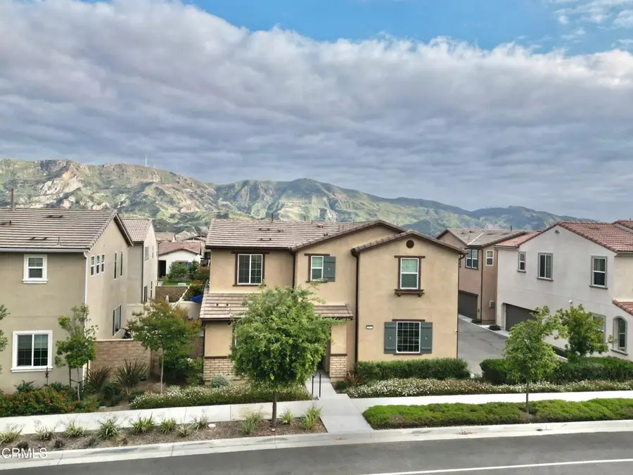 2072 Harvest Loop, Santa Paula, CA 93060 - #3
