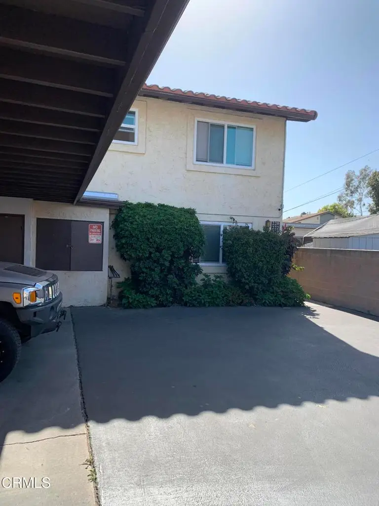 220 S Palm Avenue, Santa Paula, CA 93060 - #1