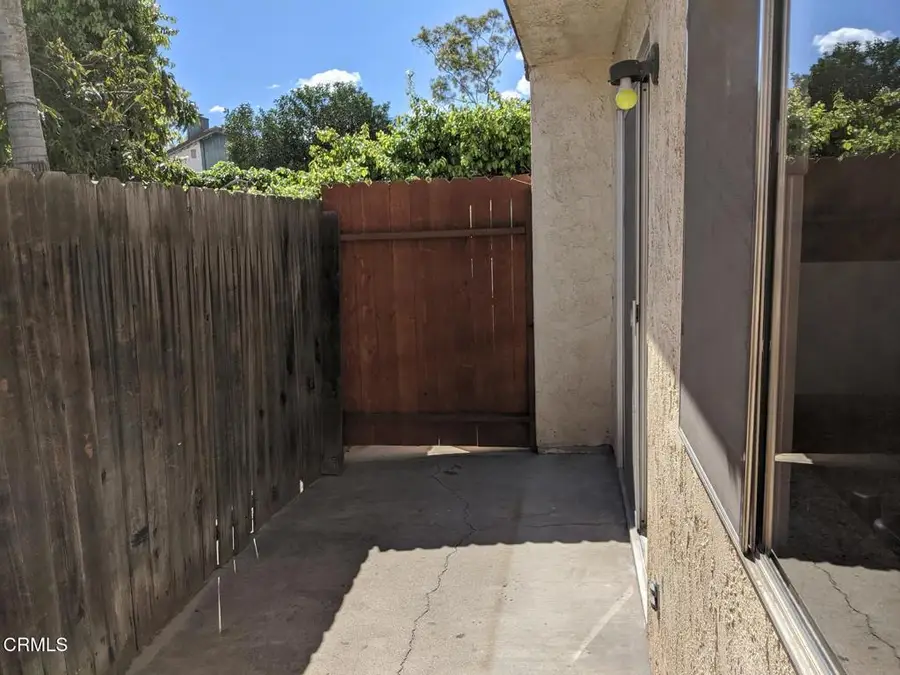 220 S Palm Avenue, Santa Paula, CA 93060 - #3