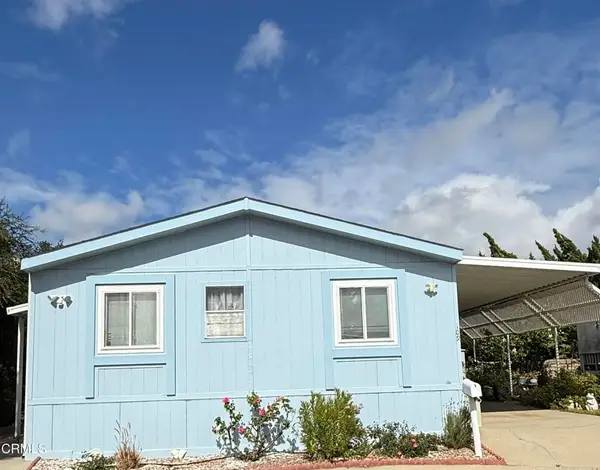 109 Saint James Court #109, Newbury Park, CA 91320