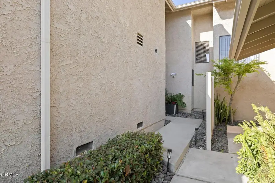 924 Sandberg Lane, San Buenaventura Ventura, CA 93003 - #3