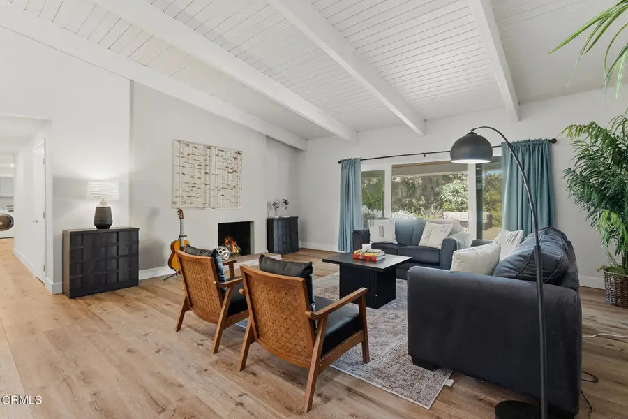 5351 Dubois Avenue, Woodland Hills, CA 91367 - #3