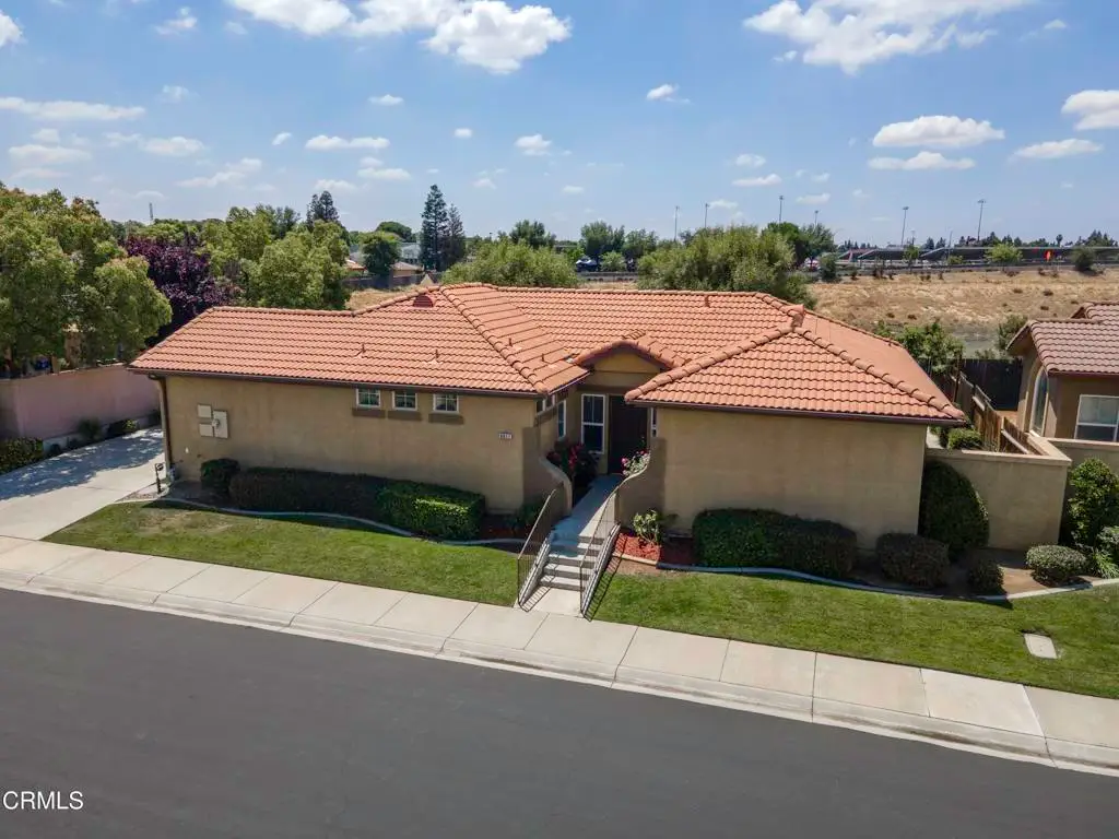 8811 Maggiore Lane, Bakersfield, CA 93312 - #1