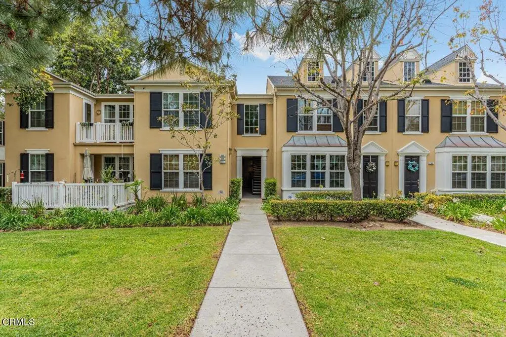 990 Holiday Avenue, San Buenaventura Ventura, CA 93003 - #1