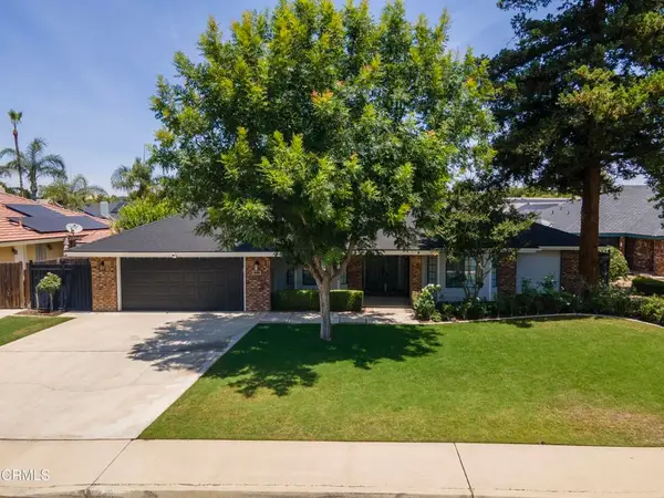 9408 Meadow Leaf Court, Bakersfield, CA 93311