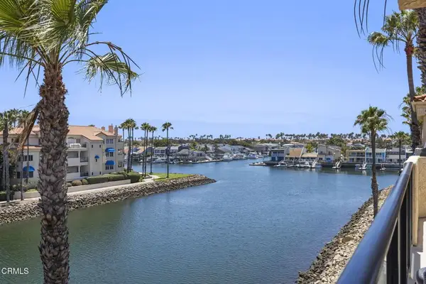 1737 Emerald Isle Way, Oxnard, CA 93035