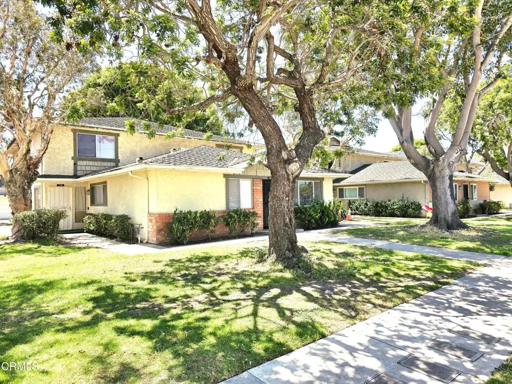 718 W Hemlock Street, Port Hueneme, CA 93041 - #1