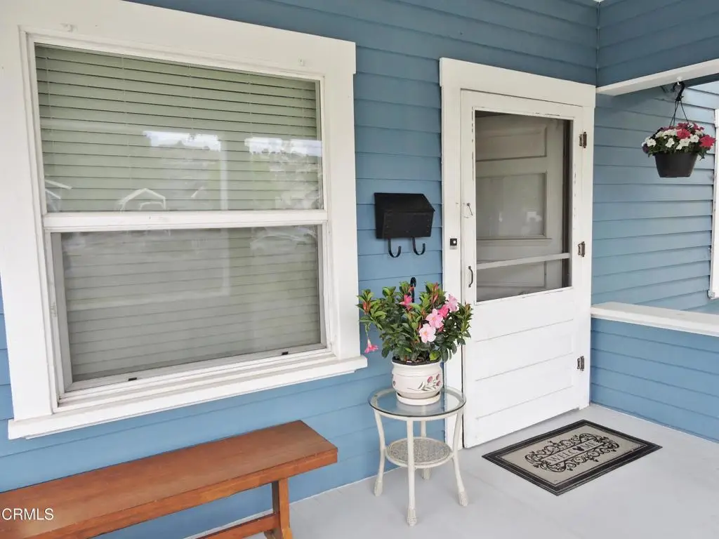 916 E Santa Paula Street, Santa Paula, CA 93060 - #1
