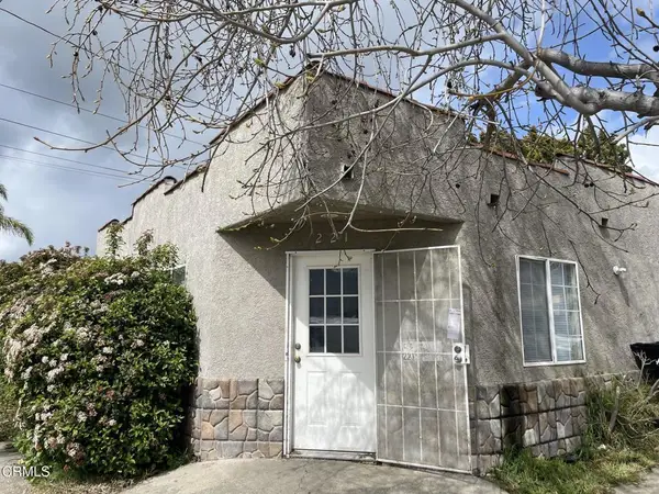 221 E Santa Paula Street, Santa Paula, CA 93060