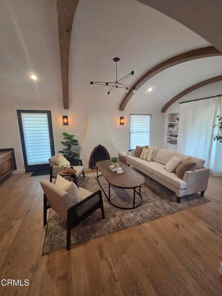 25 Encinal Place, San Buenaventura Ventura, CA 93001 - #3