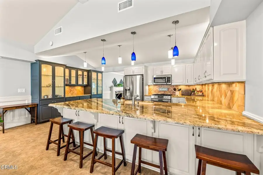 204 Mara Avenue, San Buenaventura Ventura, CA 93004 - #3