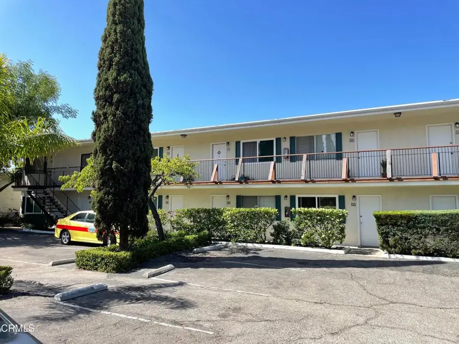 1825 Chapala Street, Santa Barbara, CA 93101 - #3