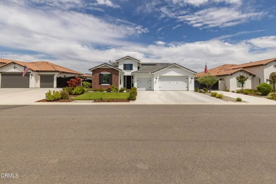 6909 Aquamarine Drive, Bakersfield, CA 93306 - #3