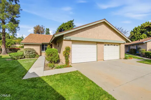 35124 Village #35, Camarillo, CA 93012