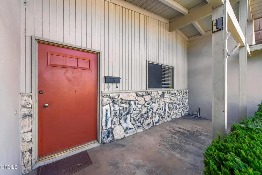 39 Sandra Court, Thousand Oaks, CA 91320 - #2