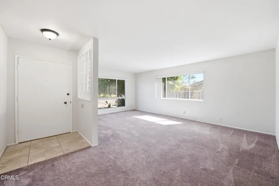 39 Sandra Court, Thousand Oaks, CA 91320 - #3