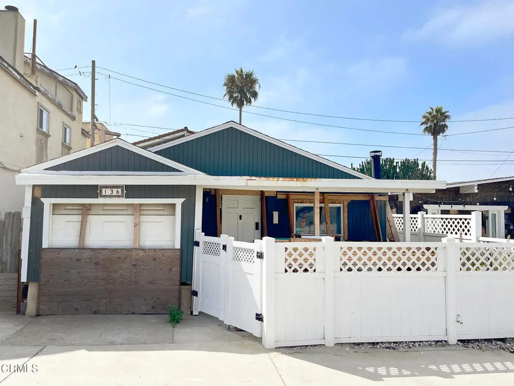 136 San Fernando Avenue, Oxnard, CA 93035 - #1